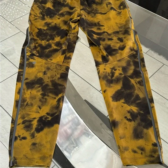 Lululemon textured tech pant - Picture 5 of 7